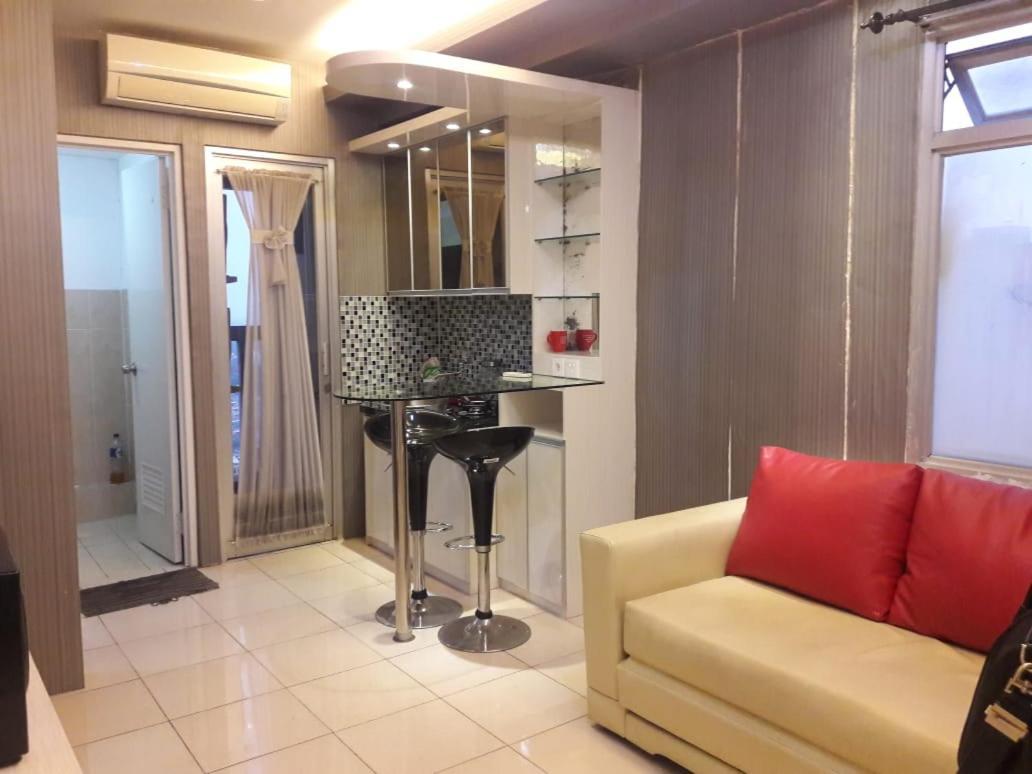 Greenbay Baywalk Mall Pluit Seaside 2 Bedroom With Pool Facility Jakarta